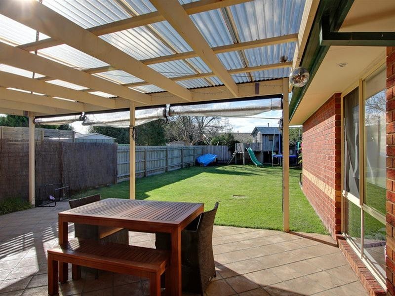 6 Larkin Close, Mount Martha VIC 3934