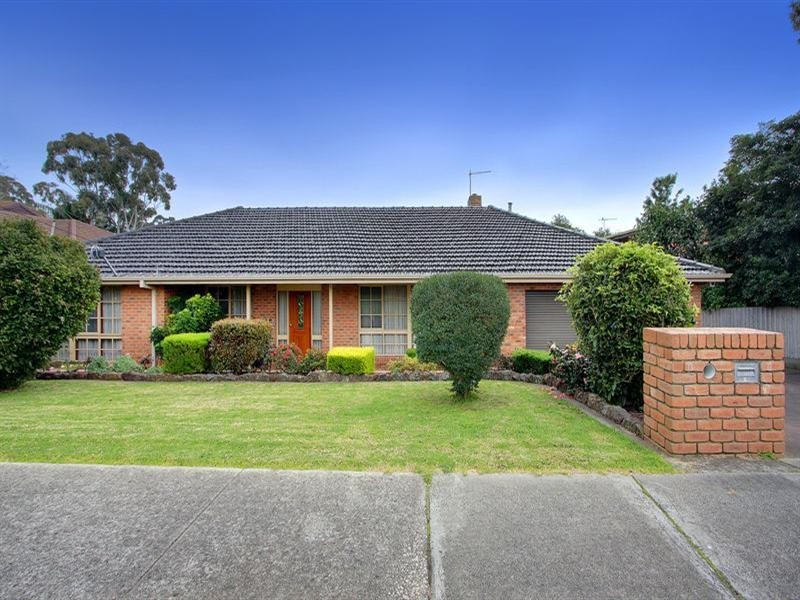11 Corio Avenue, Frankston VIC 3199