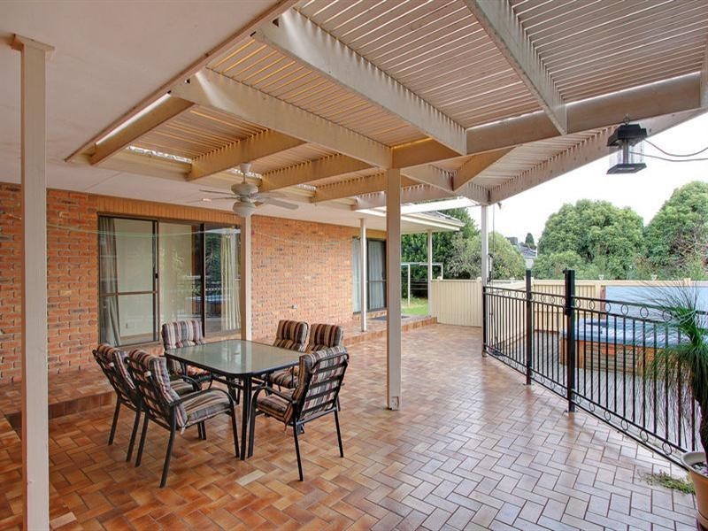 11 Corio Avenue, Frankston VIC 3199