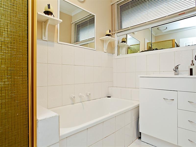 7 Linnet Court, Mornington VIC 3931