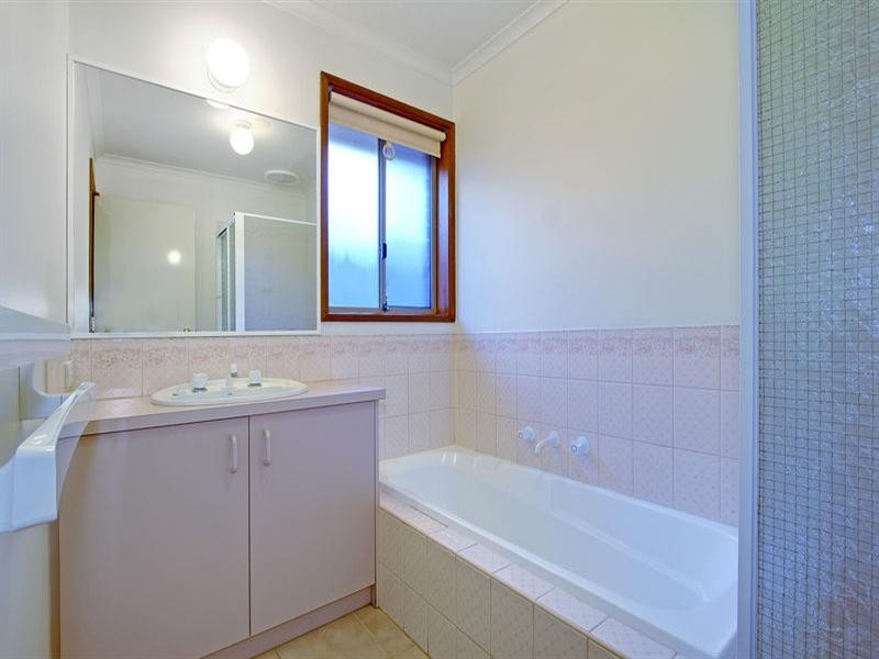 10 Correa Court, Mount Martha VIC 3934