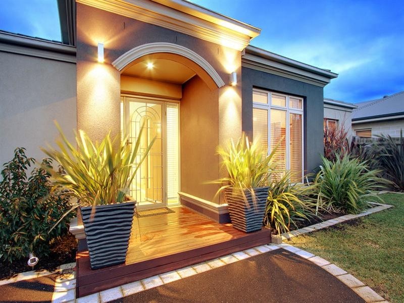 6 Ben Drive, Mornington VIC 3931