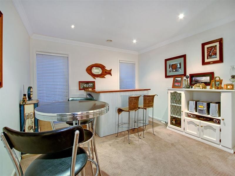 6 Ben Drive, Mornington VIC 3931