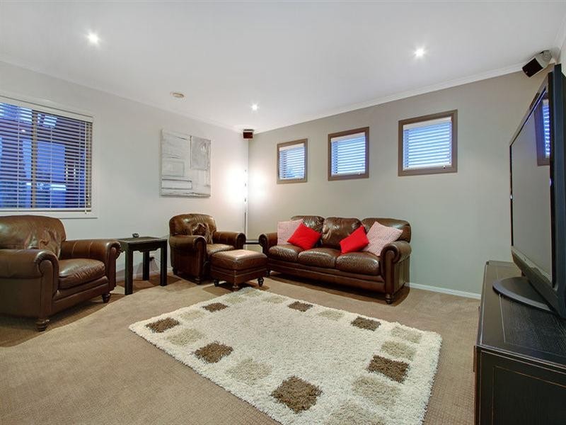 6 Ben Drive, Mornington VIC 3931