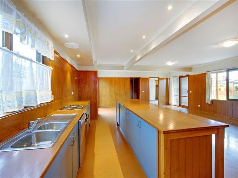 15 Clifton Park Drive, Carrum Downs VIC 3201