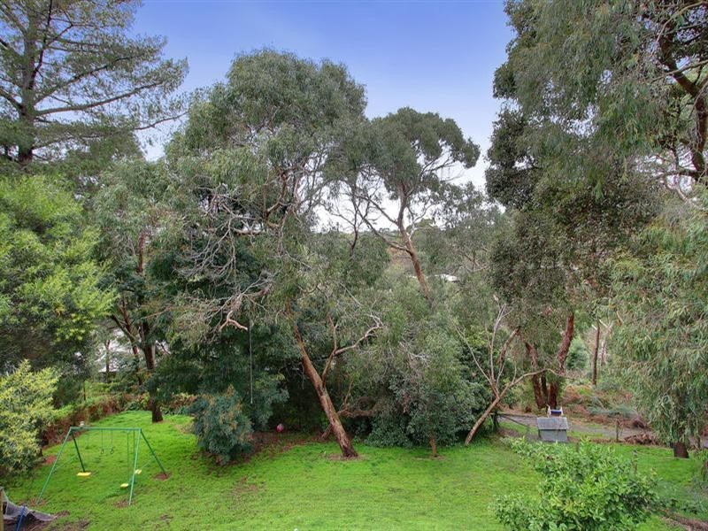 34 Glamorgan Crescent, Mount Martha VIC 3934