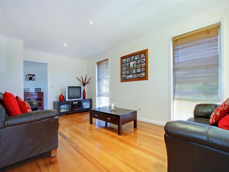 4 Orlanda Court, Mornington VIC 3931