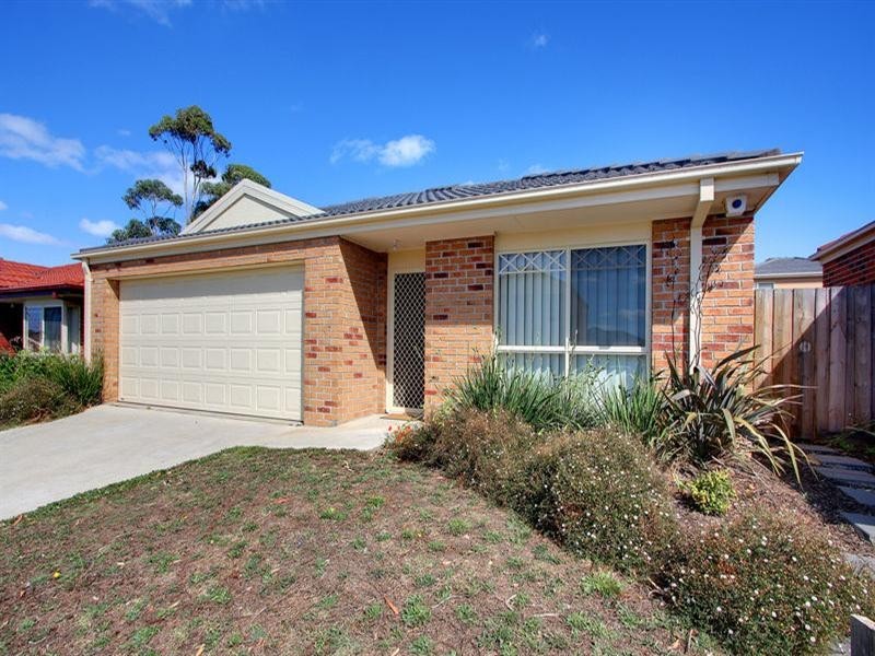 28 Meadow Crest Circuit, Mount Martha VIC 3934