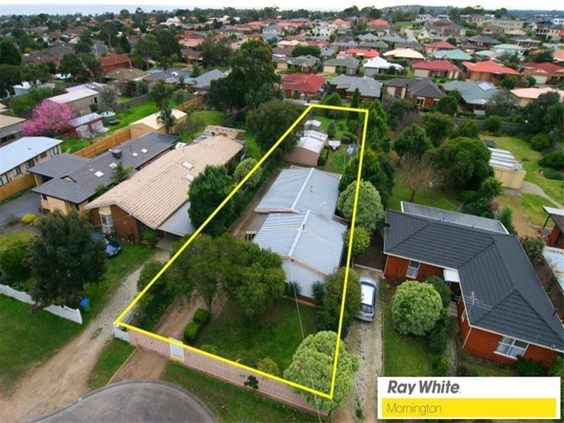 27 Ruth Road, Mornington VIC 3931