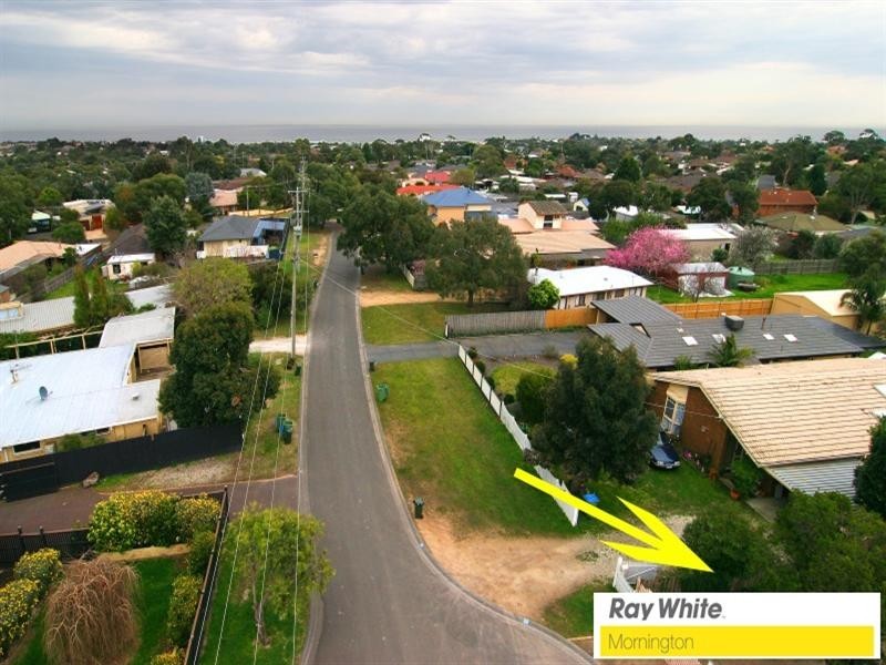 27 Ruth Road, Mornington VIC 3931