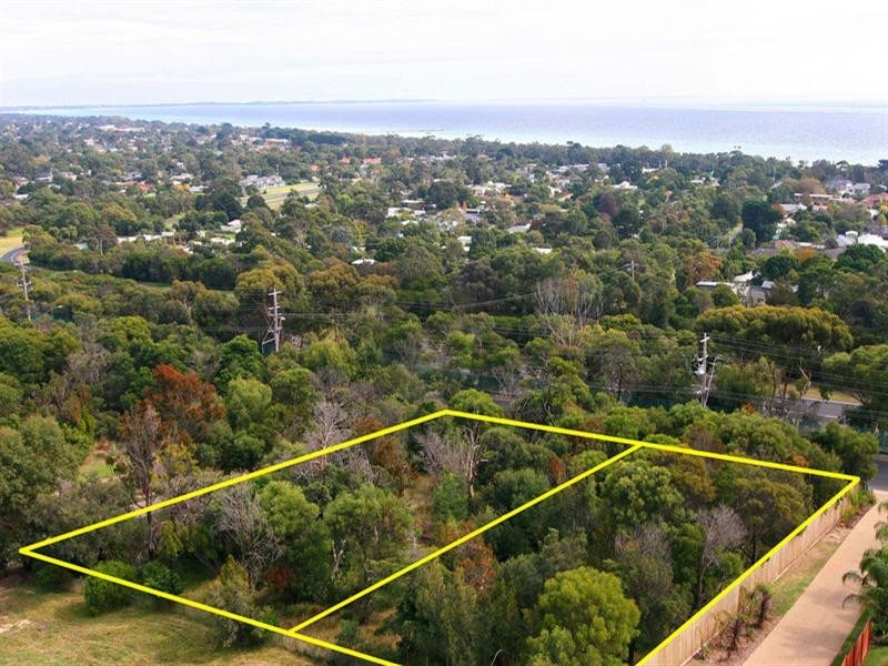 121 Bayview Road, Mccrae VIC 3938