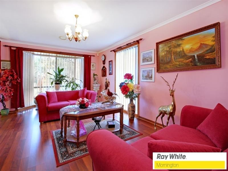 13 Parkside Crescent, Mornington VIC 3931