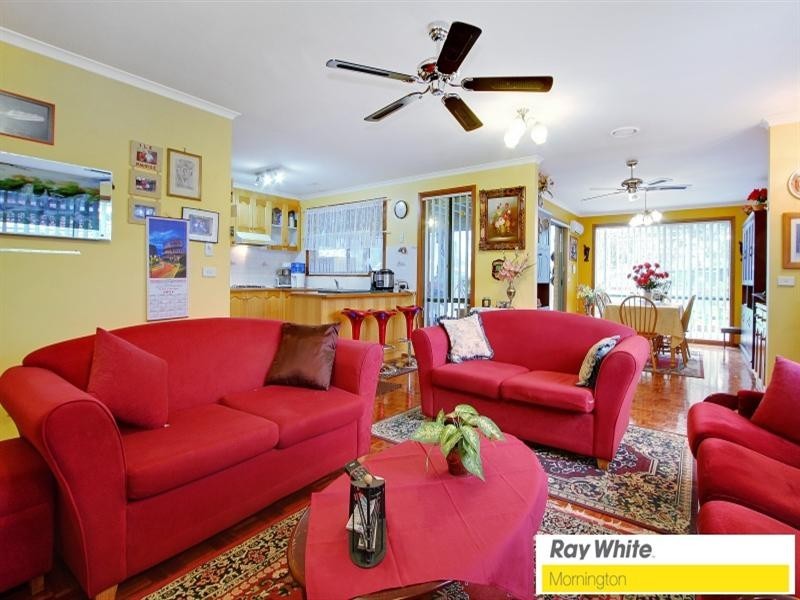 13 Parkside Crescent, Mornington VIC 3931