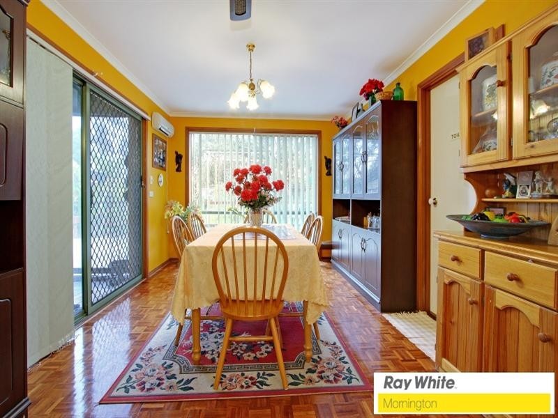 13 Parkside Crescent, Mornington VIC 3931