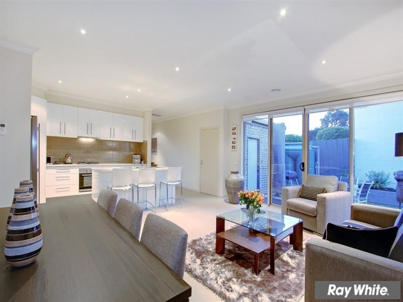 1/30 Maxwell Street, Mornington VIC 3931