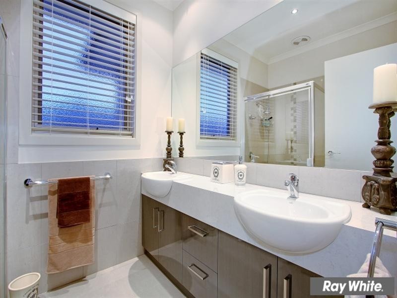 1/30 Maxwell Street, Mornington VIC 3931