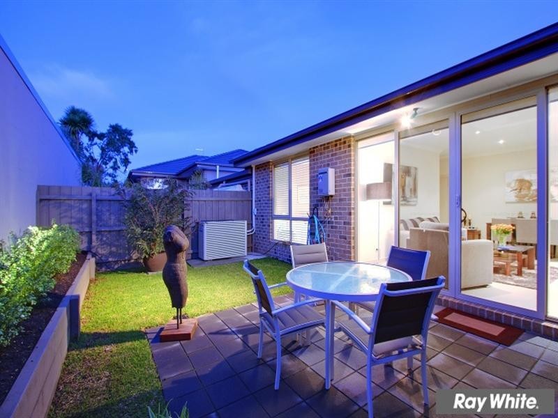 1/30 Maxwell Street, Mornington VIC 3931