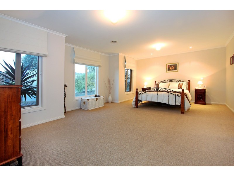 4 Seachange Court, Mount Martha VIC 3934