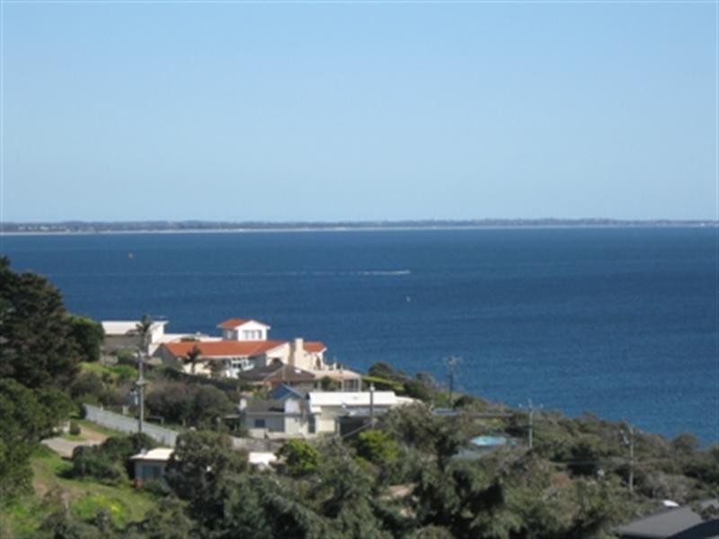 12 Fairbairn Avenue, Mount Martha VIC 3934