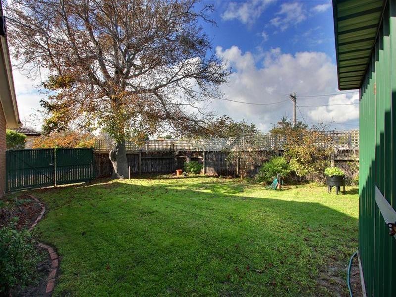 1/2B Marine Avenue, Mornington VIC 3931