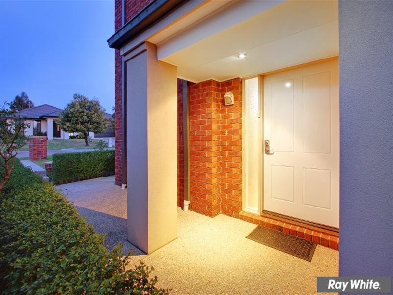 3 Whitsunday Court, Mount Martha VIC 3934