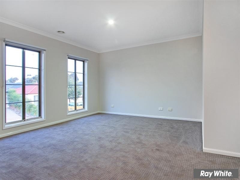 3 Whitsunday Court, Mount Martha VIC 3934