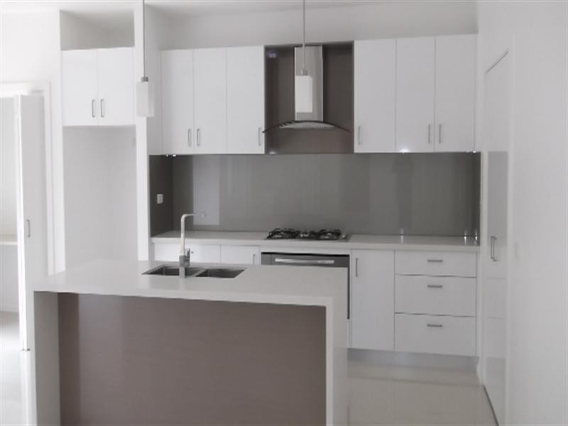 2/14 Napier Street, Mornington VIC 3931