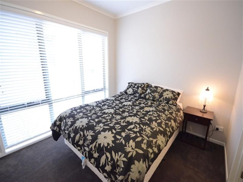 6/60 Green Island Avenue, Mount Martha VIC 3934