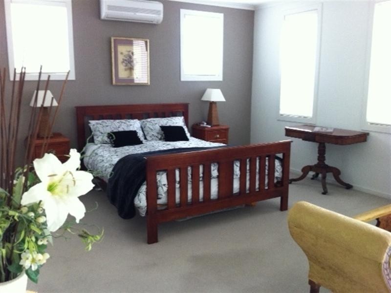 2/32 Napier Street, Mornington VIC 3931