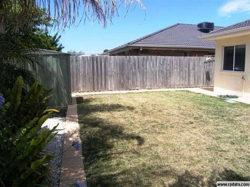 17 Tonkin Street, Safety Beach VIC 3936