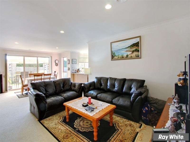 33 Meadow Crest Circuit, Mount Martha VIC 3934