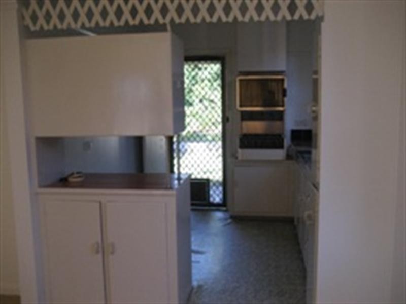 21 First Avenue, Rosebud VIC 3939