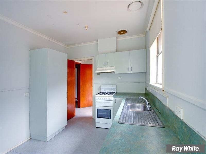 15 Warrah Street, Mornington VIC 3931