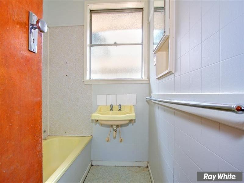 15 Warrah Street, Mornington VIC 3931