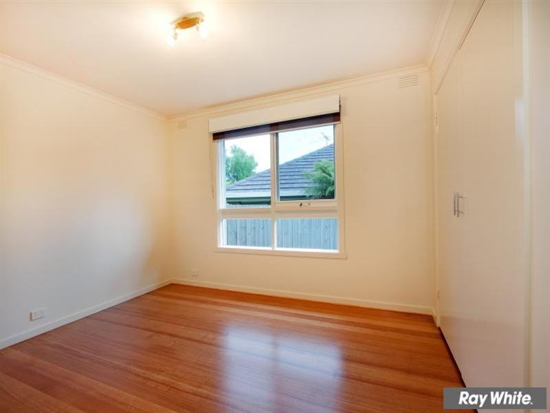 24 Kiandra Street, Mornington VIC 3931