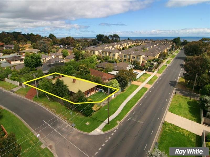 20 Bentons Road, Mount Martha VIC 3934