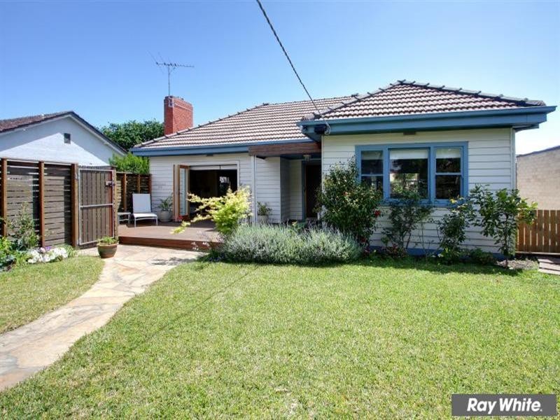 1/102 Barkly Street, Mornington VIC 3931