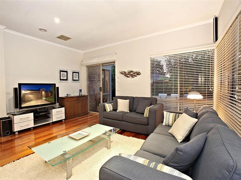 7 Orchid Avenue, Mornington VIC 3931