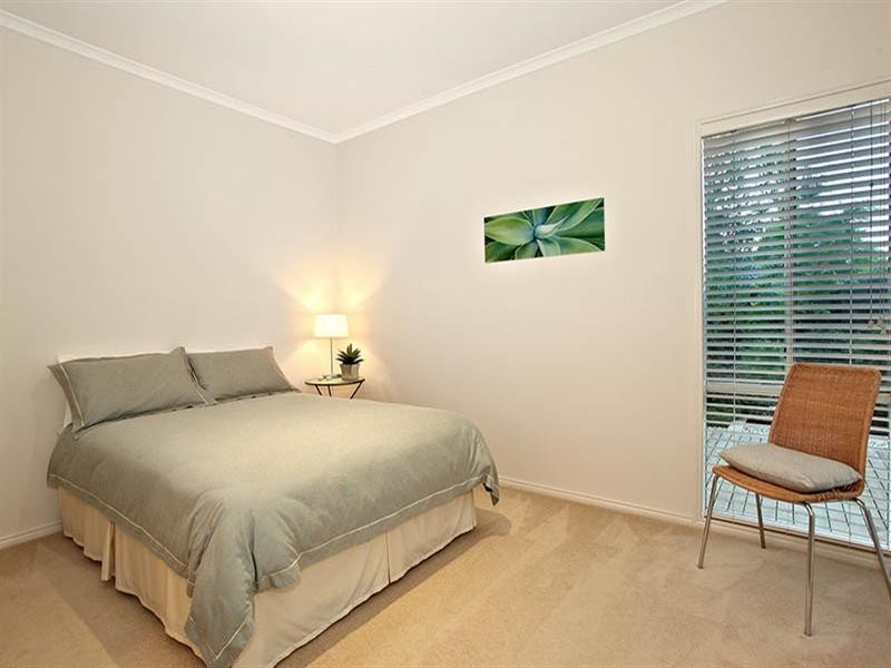 7 Orchid Avenue, Mornington VIC 3931