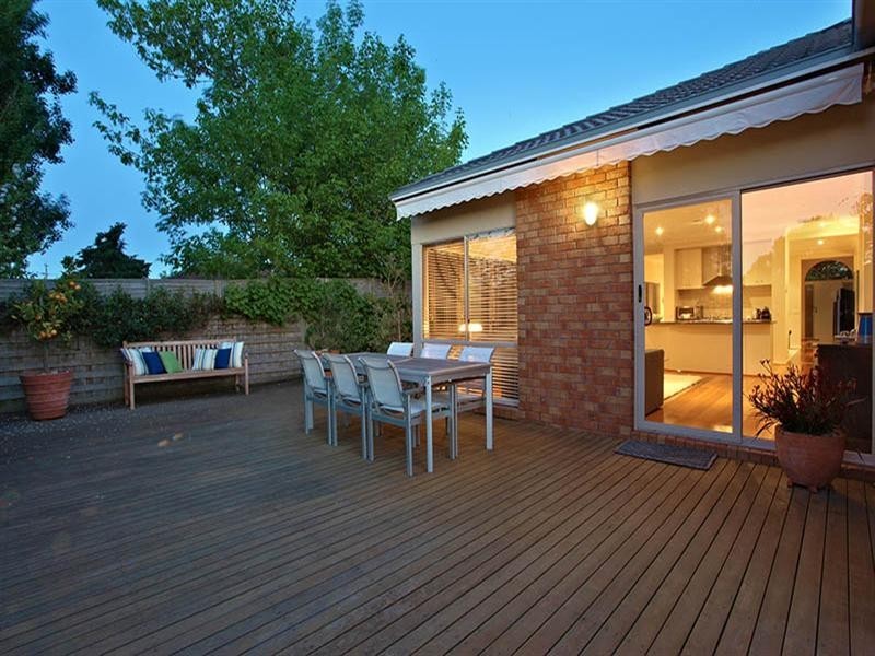 7 Orchid Avenue, Mornington VIC 3931