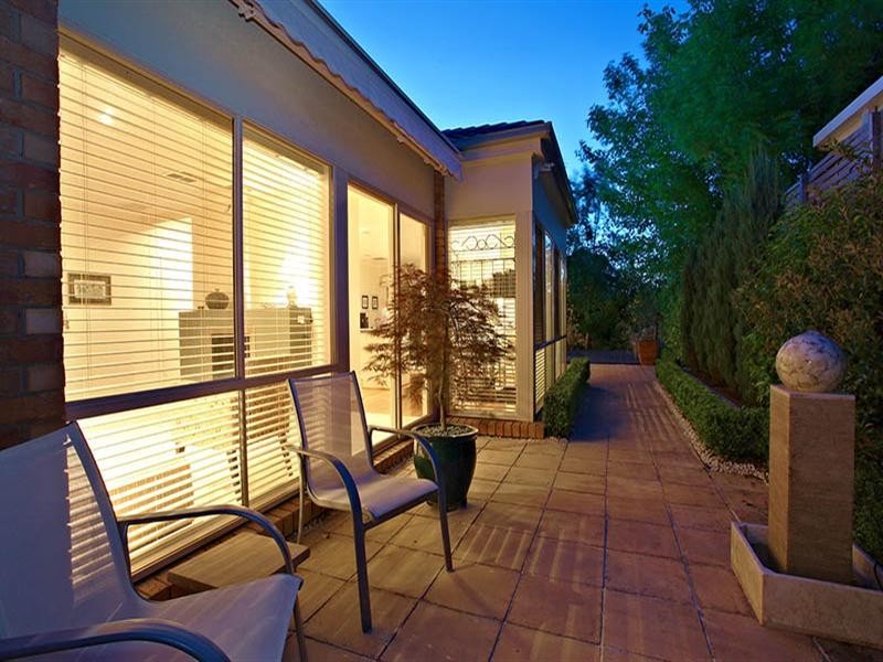 7 Orchid Avenue, Mornington VIC 3931