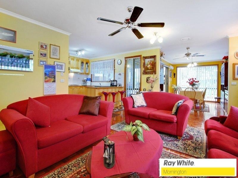 13 Parkside Crescent, Mornington VIC 3931