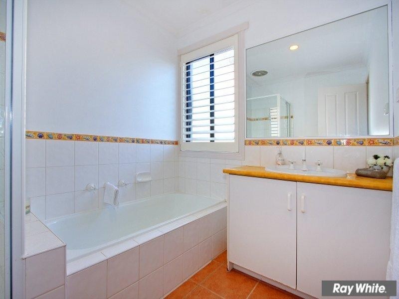 11 Spencer Street, Mount Martha VIC 3934