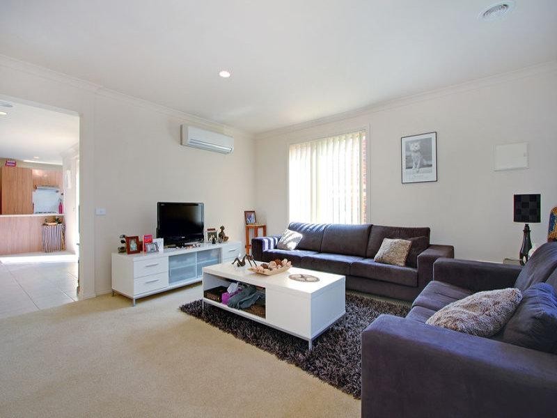 28 Meadow Crest Circuit, Mount Martha VIC 3934