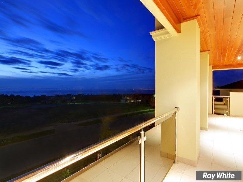 10 Sundown Drive, Mount Martha VIC 3934