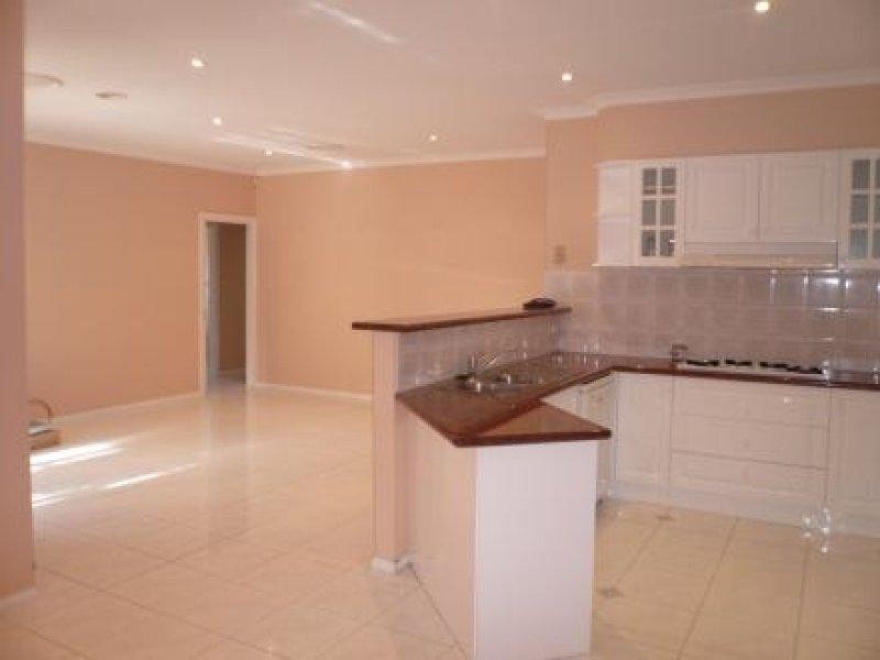 17 Tonkin Street, Safety Beach VIC 3936