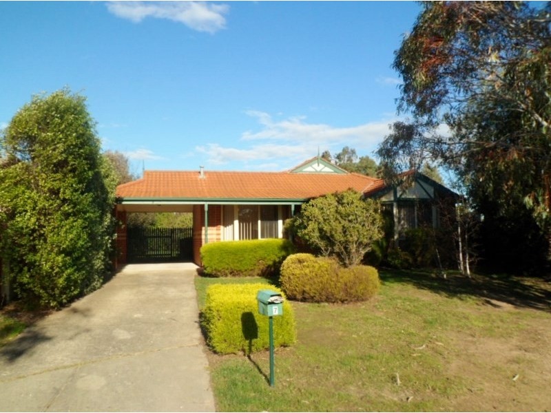 7 Telford Close, Mornington VIC 3931