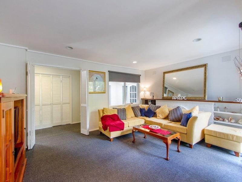 8 Narrung Road, Mount Eliza VIC 3930