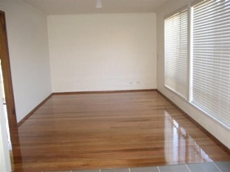 45 Robertson Drive, Mornington VIC 3931