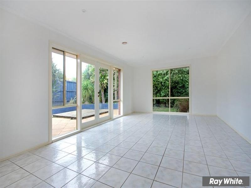 54 Weber Drive, Mornington VIC 3931